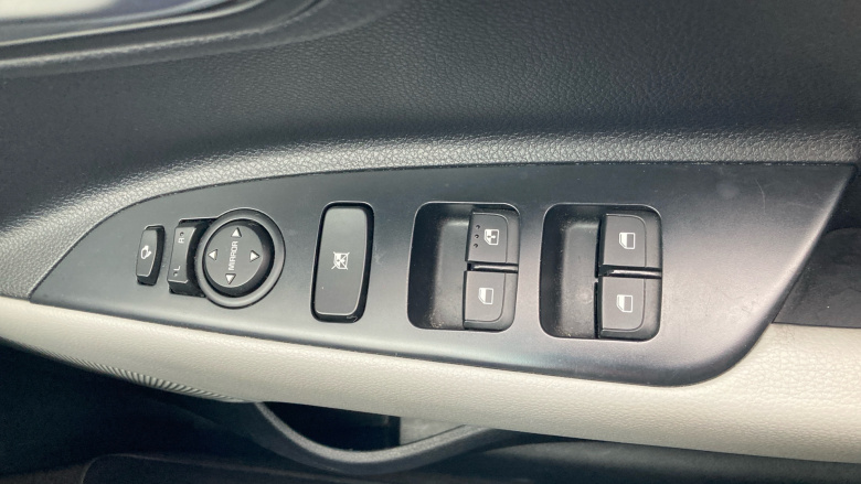 Kia Stonic 1.0T GDi 4 5dr Auto Petrol Estate